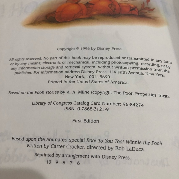 Halloween Boo to You, Winnie the Pooh 1996 Paperback Book Vintage - Picture 3 of 7